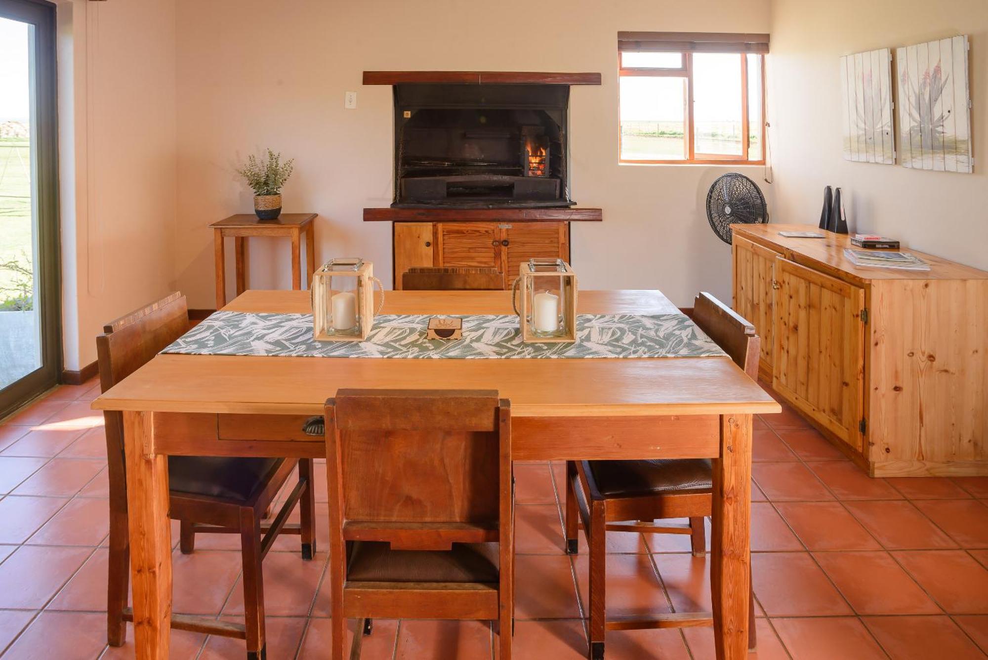 Oorvloed Guesthouse سويلندام المظهر الخارجي الصورة